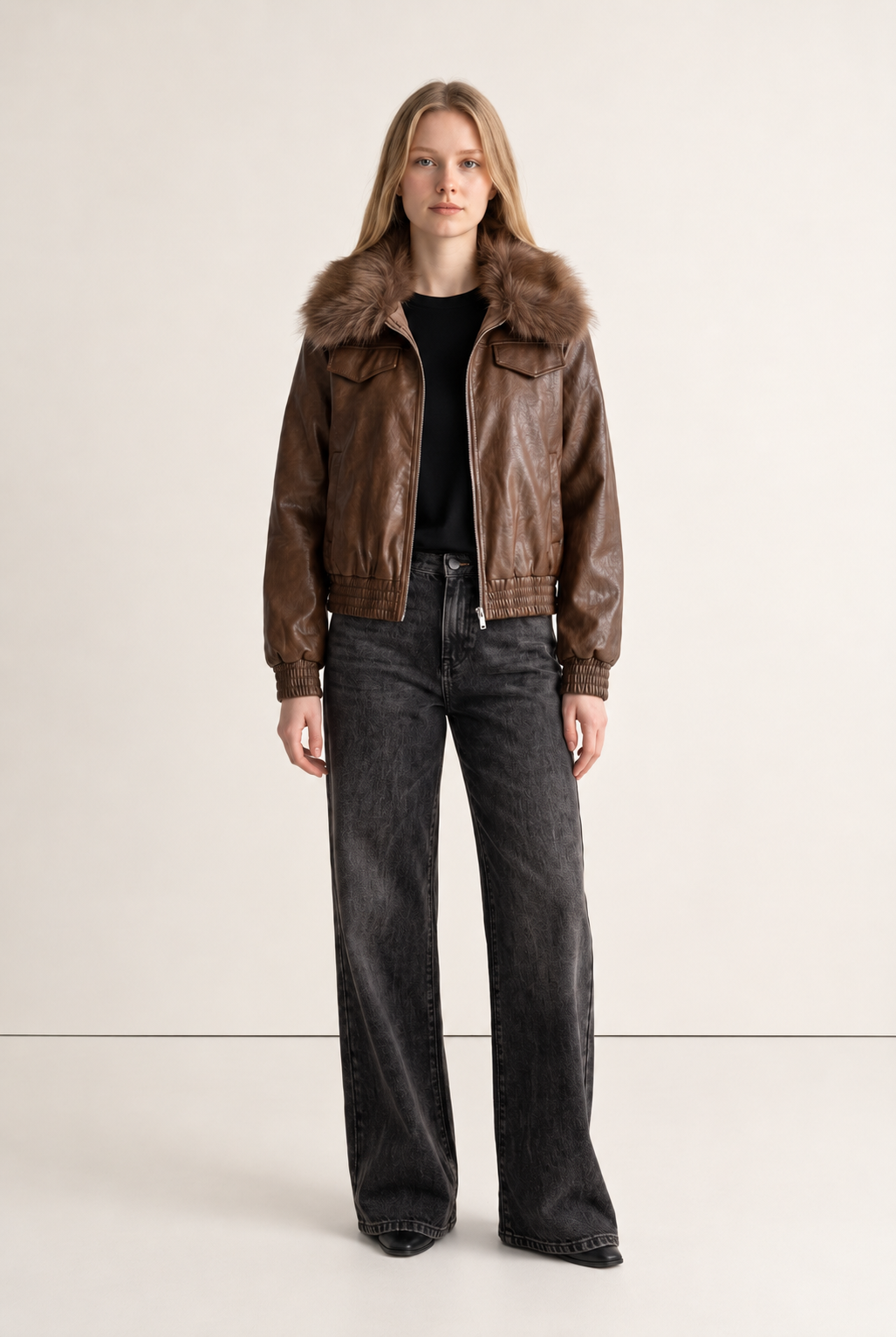 Lederjacke mit Fellkragen