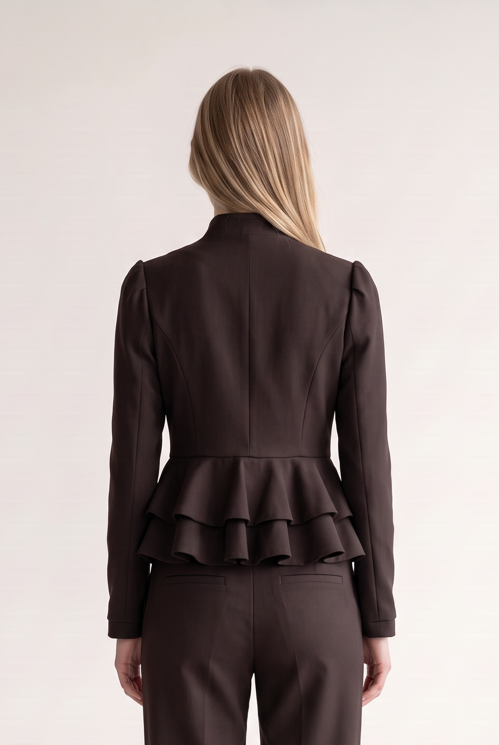 Jacke mit Stehkragen und Volants